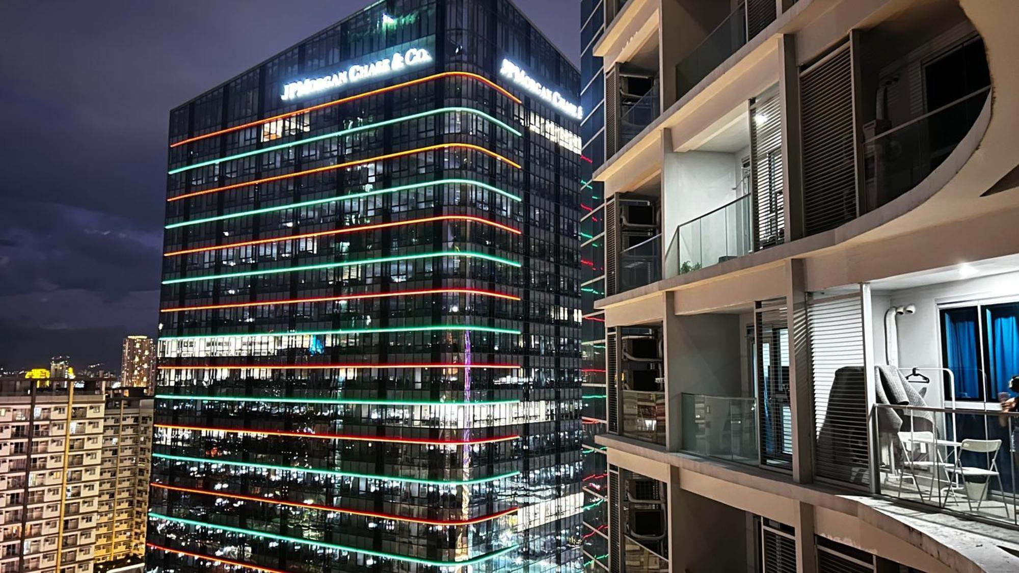 Uptown Parksuites Tower Two - Bgc Taguig, Manila Exterior foto